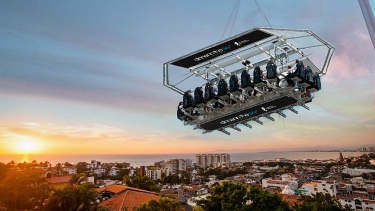 Dinner In The Sky